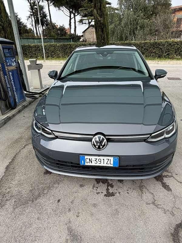 Usata VW Golf VIII Style 116 CV (85 kW) 2020 Berlina
