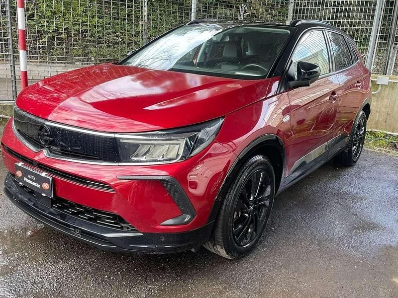 Usata Opel Grandland X GS Line 131 CV (96 kW) 2022 Rosso SUV