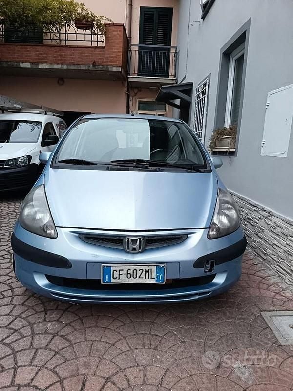 Usata Honda Jazz 78 CV (57 kW) 2003 Blu Utilitaria
