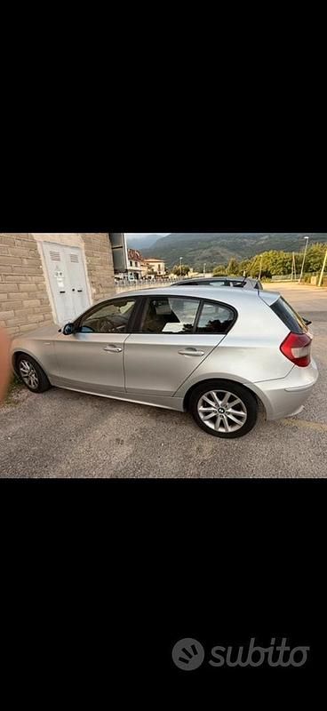 Usata BMW 120 163 CV (119 kW) 2005 Grigio Utilitaria