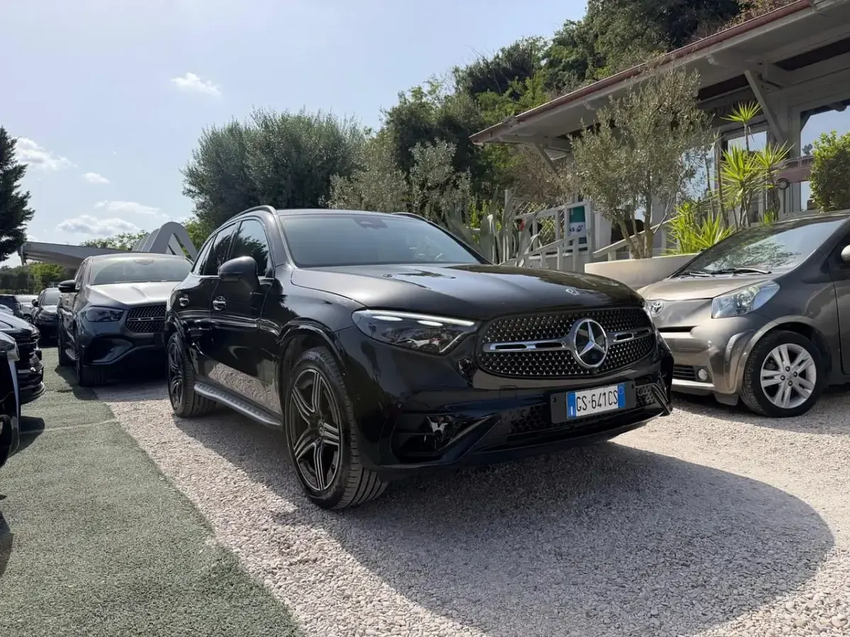 Usata Mercedes GLC300 AMG Line Premium Plus 269 CV (197 kW) 2024 Nero SUV