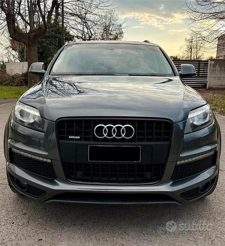 Usata Audi Q7 S-Line 245 CV (180 kW) 2012 Grigio SUV