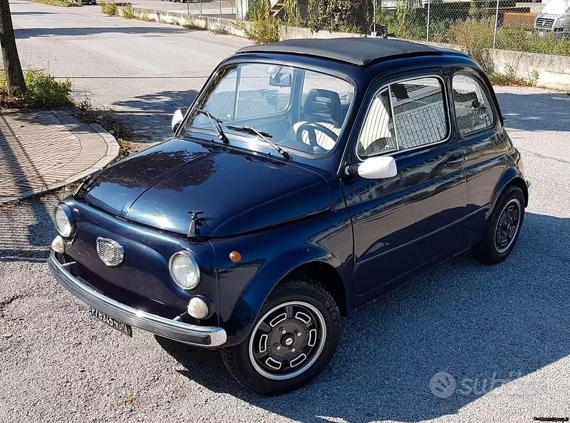 Usata Fiat 500 25 CV (18 kW) 1960 Utilitaria