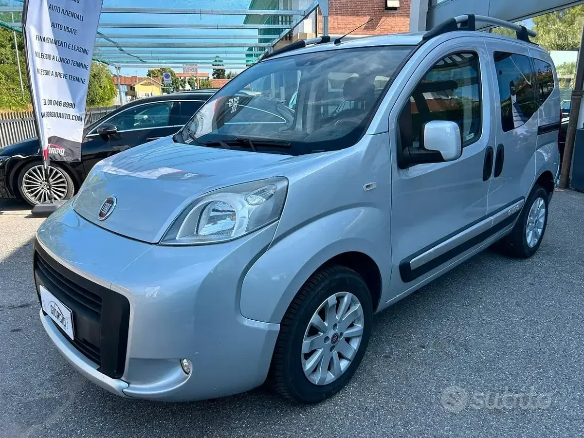 Usata Fiat Qubo Trekking 80 CV (58 kW) 2016 Grigio Monovolume