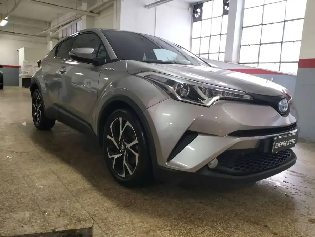 Usata Toyota C-HR Style 98 CV (72 kW) 2019 Grigio SUV