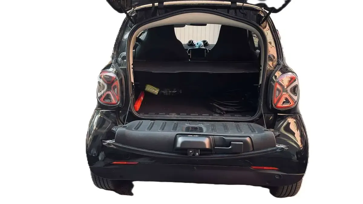 Usata Smart ForTwo Coupé Passion 41 kW (56 CV) 2022 Nero Utilitaria