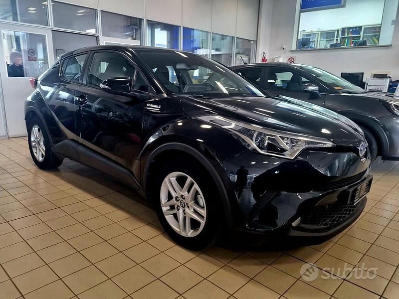 Usata Toyota C-HR Business Edition 2018 Nero SUV