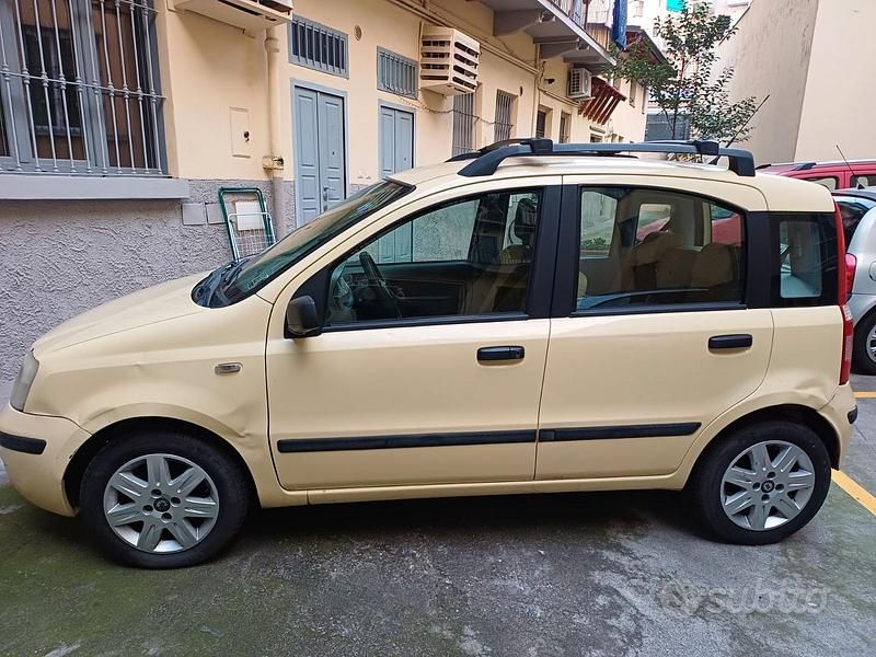 Usata Fiat Panda 2004 Giallo Utilitaria