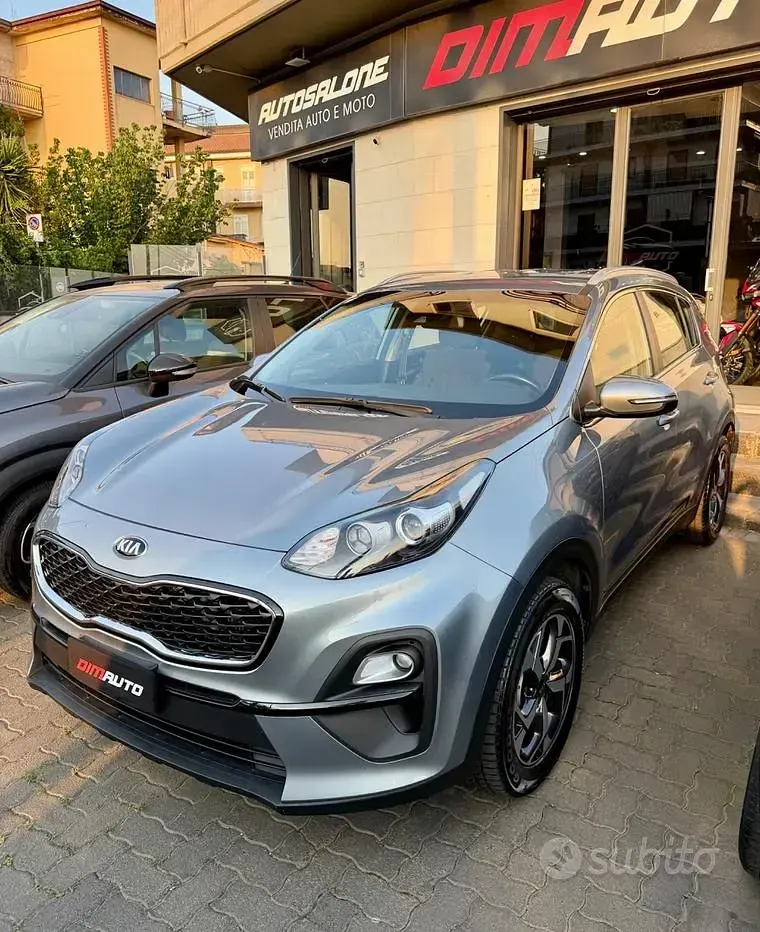 Usata Kia Sportage Style 136 CV (100 kW) 2021 Grigio SUV
