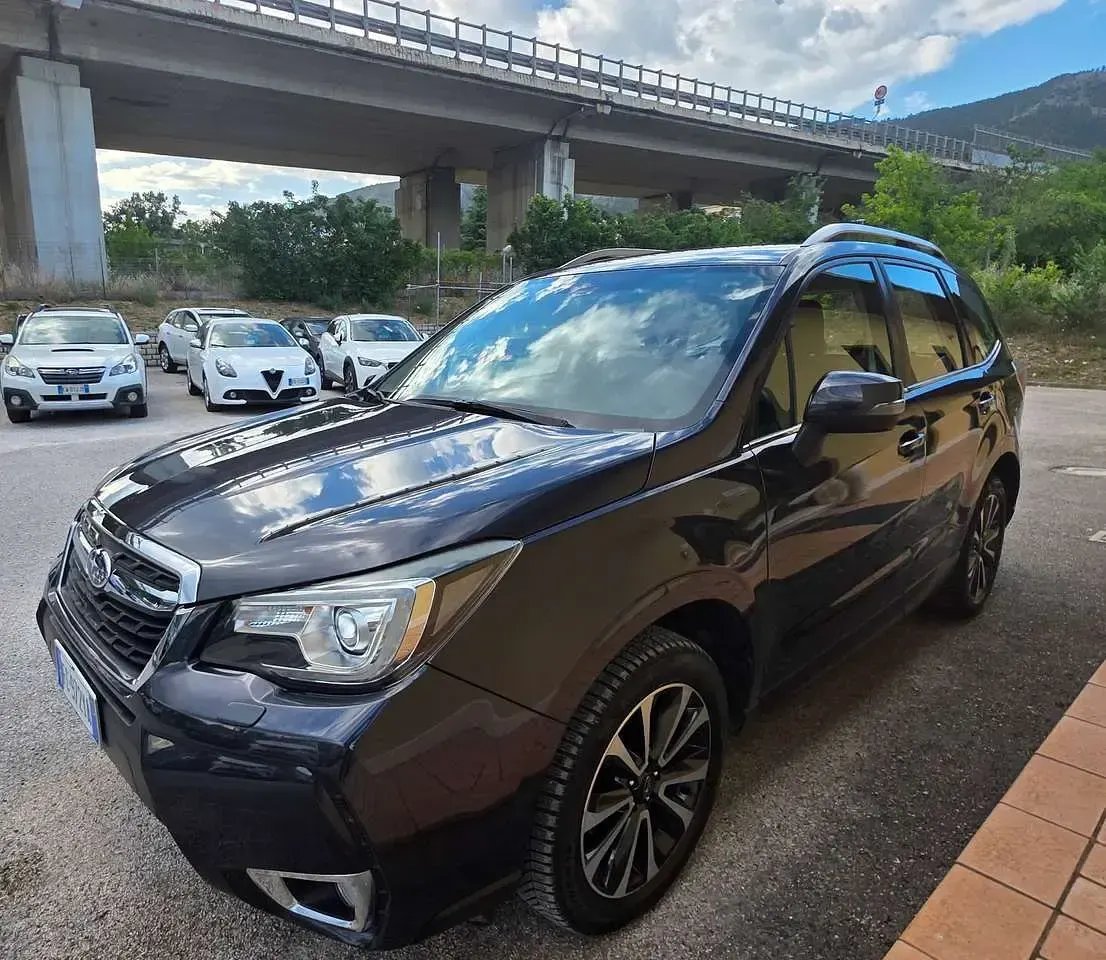 Usata Subaru Forester Sport 147 CV (108 kW) 2016 Blu/azzurro SUV