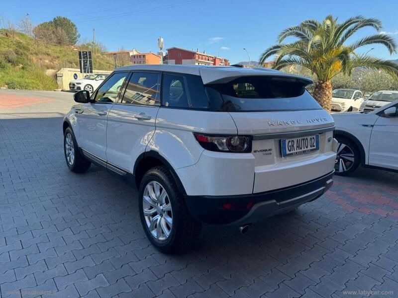 Usata Land Rover Range Rover evoque 150 CV (110 kW) 2015 Bianco SUV