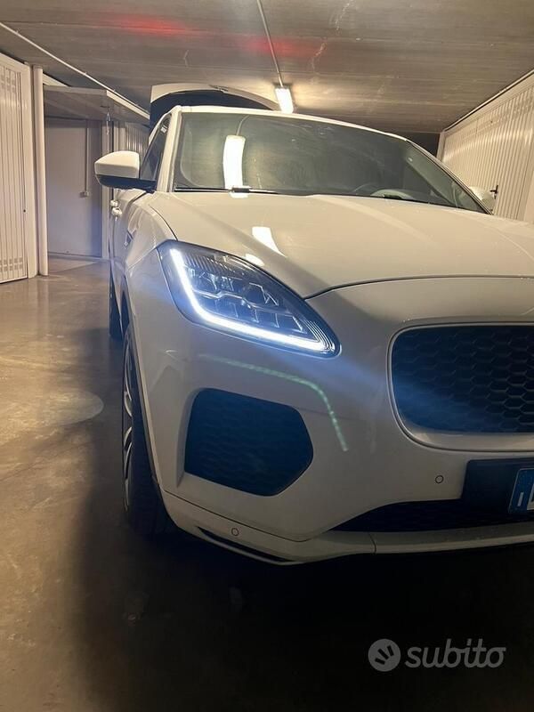 Usata 2018 Jaguar E-Pace SUV | 21.000 € (Molto cara) - Immagine 1/4