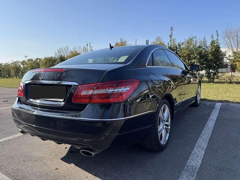 Usata Mercedes E350 Avantgarde 292 CV (214 kW) 2010 Nero Coupé