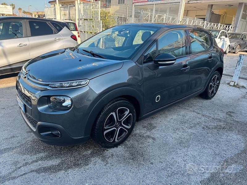 Usata Citroën C3 Shine 81 CV (59 kW) 2017 Grigio Berlina