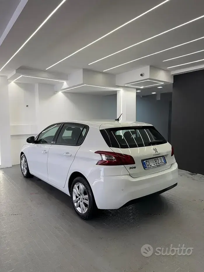 Usata Peugeot 308 Allure 131 CV (96 kW) 2018 Bianco Berlina