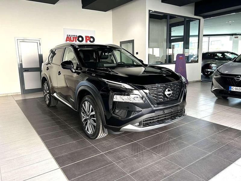 Nuova Nissan X-Trail Executive 204 CV (150 kW) 2026 Diamond black SUV