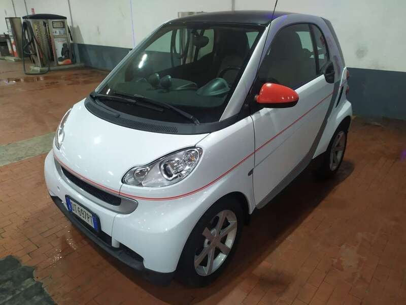 Other Usata 2009 Smart ForTwo Coupé Passion Due volumi | 4500 € (Buon prezzo) - Immagine 1/4