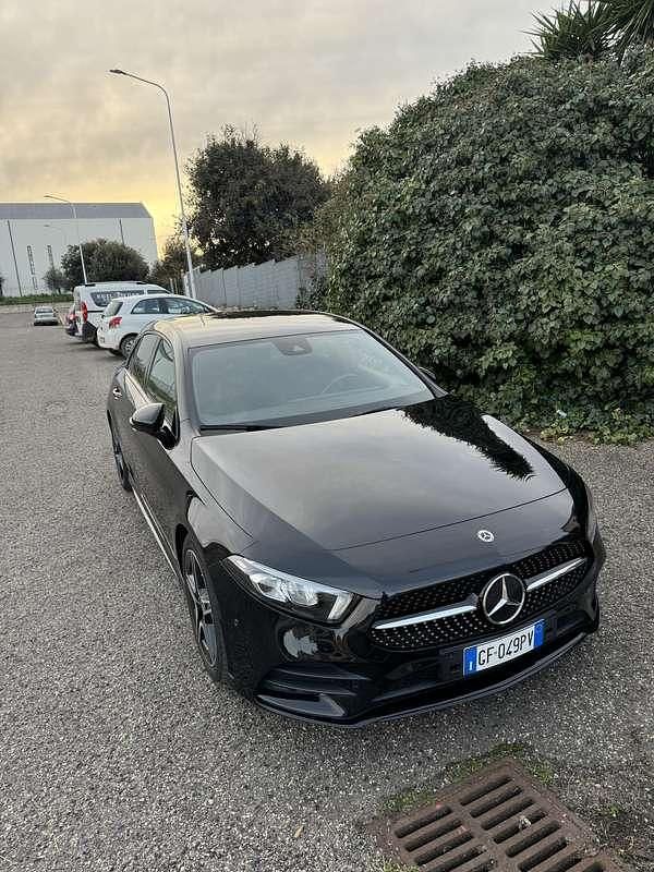 Usata Mercedes A180 AMG line 116 CV (85 kW) 2021 Nero Berlina
