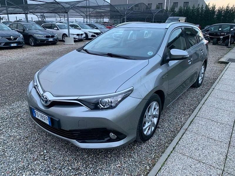 Grigio Usata 2016 Toyota Auris Touring Sports Lounge Station wagon | 10.900 € (Buon prezzo) - Immagine 1/4