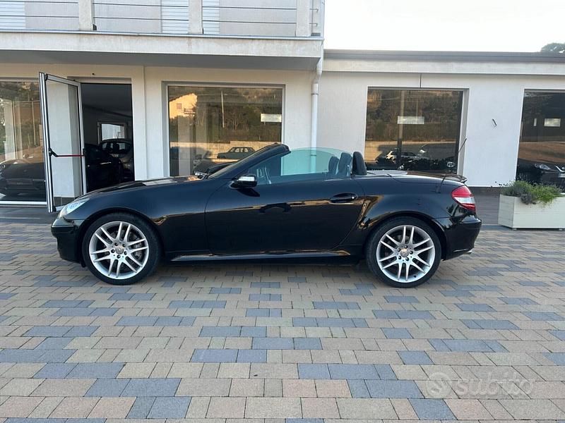 Occasion Mercedes SLK350 Premium 272 ch (200 kW) 2007 Noir Cabriolet