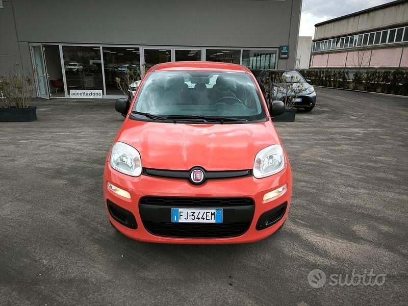 Usata Fiat Panda Easy 80 CV (58 kW) 2017 Rosso Utilitaria