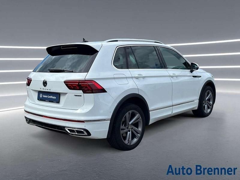 Usata VW Tiguan R-line 200 CV (147 kW) 2021 Bianco SUV
