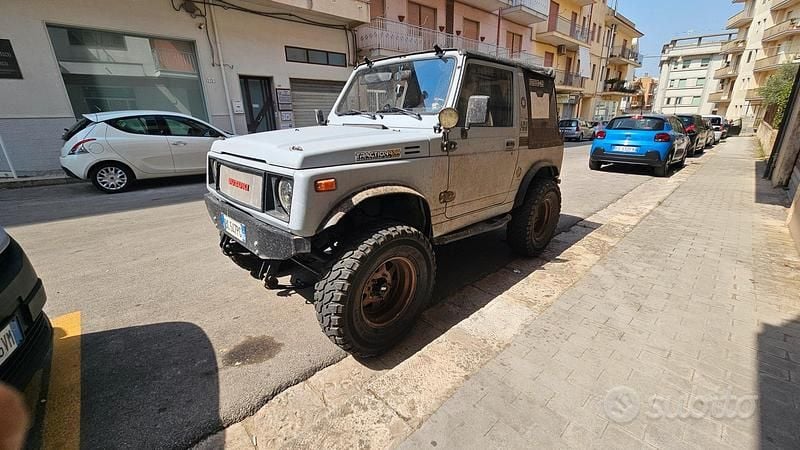 Usata Suzuki Samurai 1987 Grigio SUV