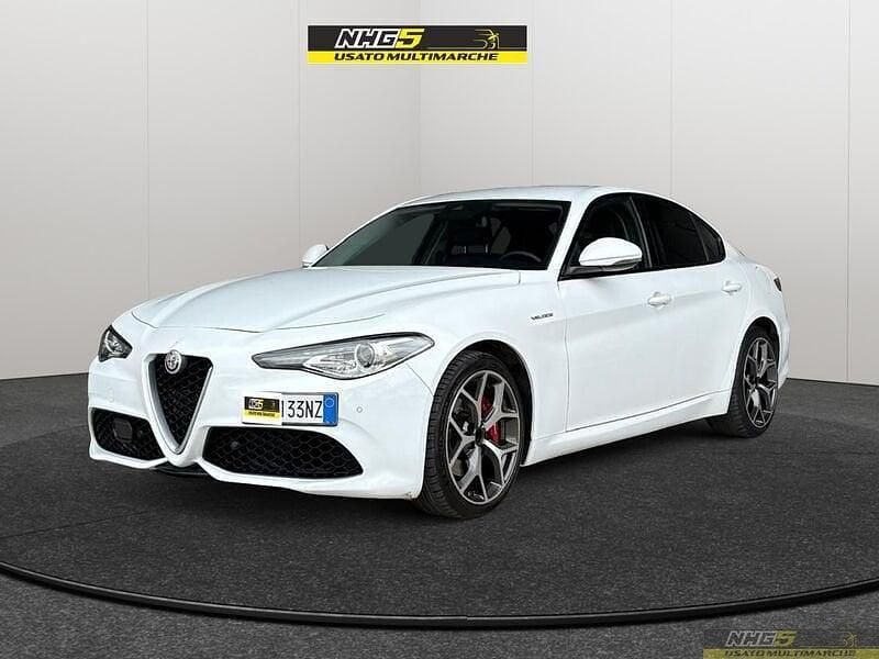 Bianco Usata 2020 Alfa Romeo Giulia Veloce Tre volumi | 18.500 € (Super prezzo) - Immagine 1/4