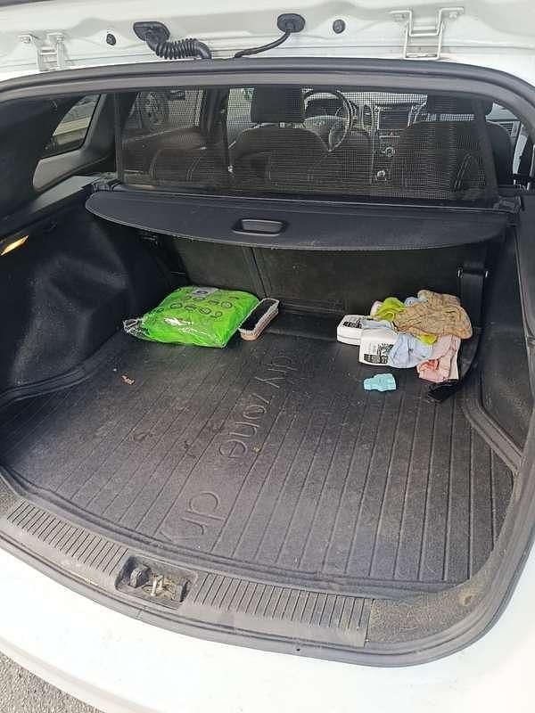 Usata Hyundai i30 GO! 136 CV (100 kW) 2016 Bianco Station wagon