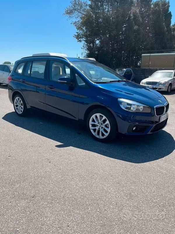 Usata BMW 220 2017 Blu Monovolume
