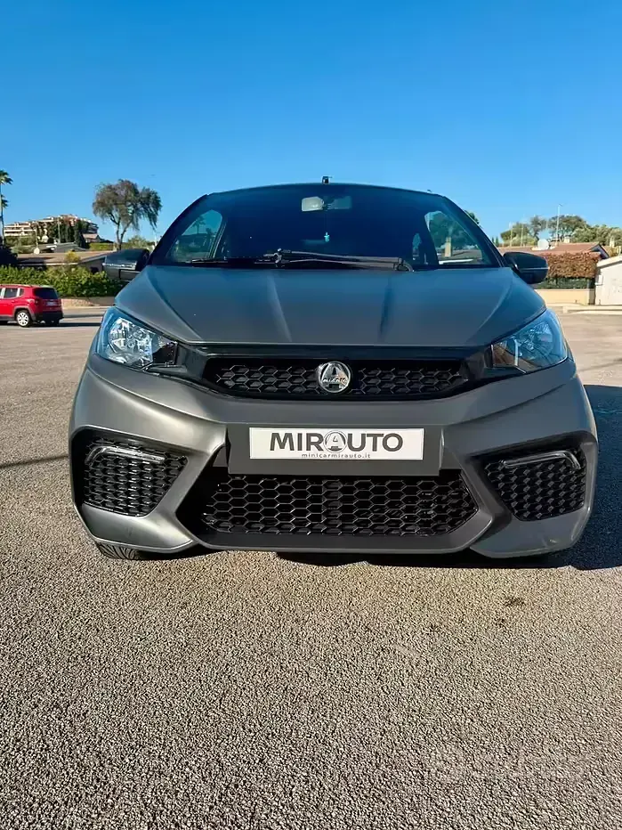 Usata Aixam AMBITION GTI 5 kW (8 CV) 2023 Nero Utilitaria