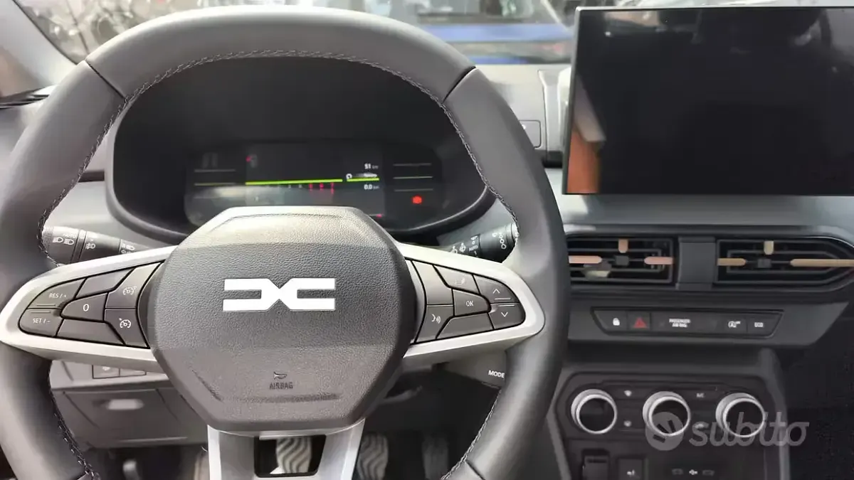 Nuova Dacia Sandero Extreme 101 CV (74 kW) 2026 Grigio SUV