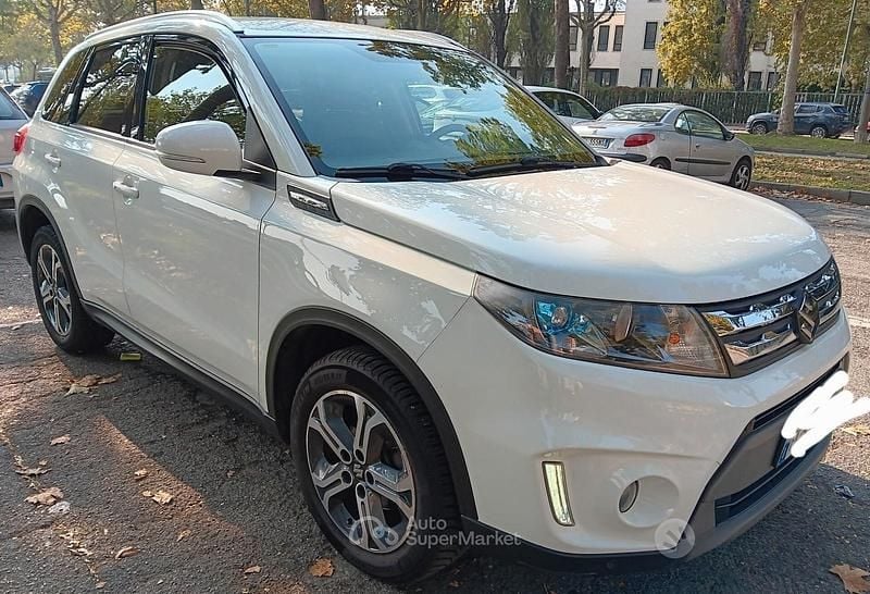 Usata Suzuki Vitara 120 CV (88 kW) 2016 Bianco SUV