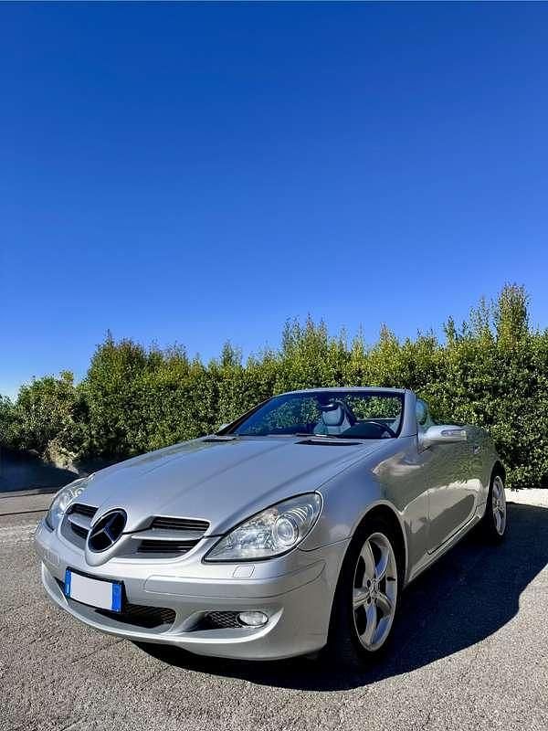 Usata Mercedes SLK200 163 CV (119 kW) 2006 Cabrio