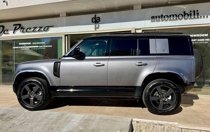 Usata Land Rover Defender HSE Dynamic 249 CV (183 kW) 2023 Grigio SUV