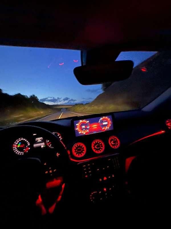 Usata Mercedes 200 136 CV (100 kW) 2014 Bianco Coupé