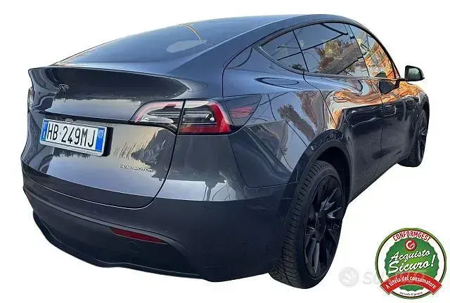 Usata Tesla Model Y Long Range AWD 152 kW (208 CV) 2022 Grigio SUV