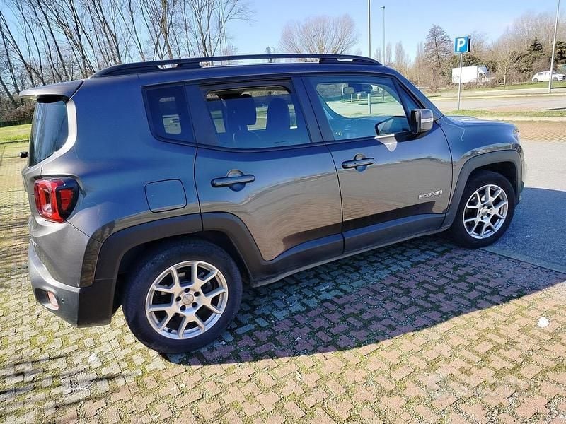 Usata Jeep Renegade Limited 120 CV (88 kW) 2021 SUV