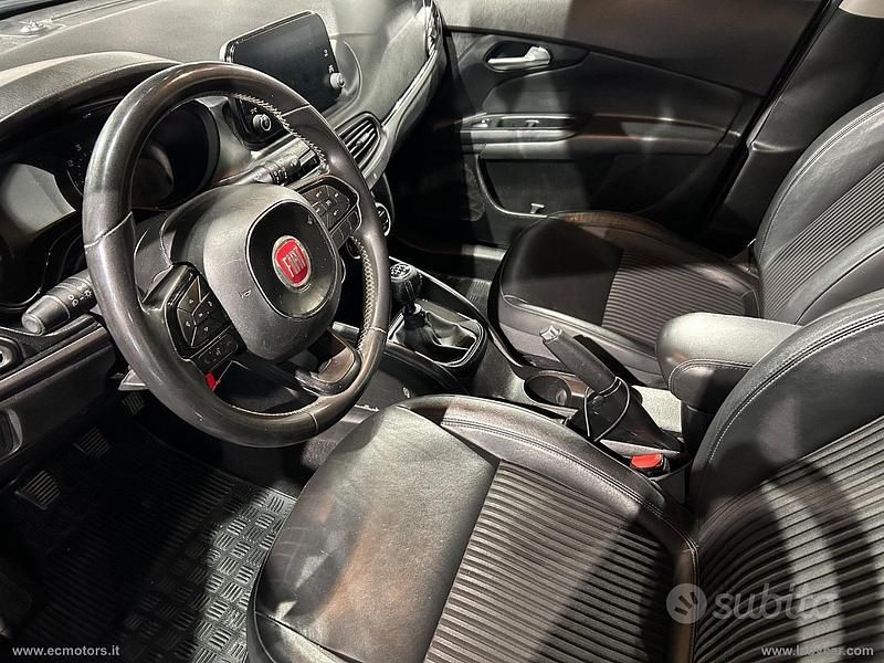 Usata Fiat Tipo S 120 CV (88 kW) 2018 Station wagon