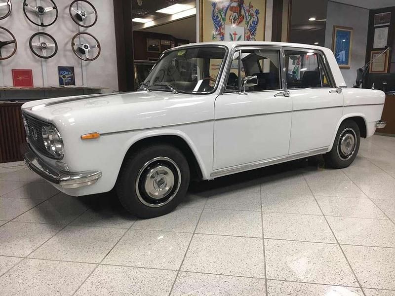 Usata Lancia Fulvia 86 CV (63 kW) 1971 Bianco Berlina