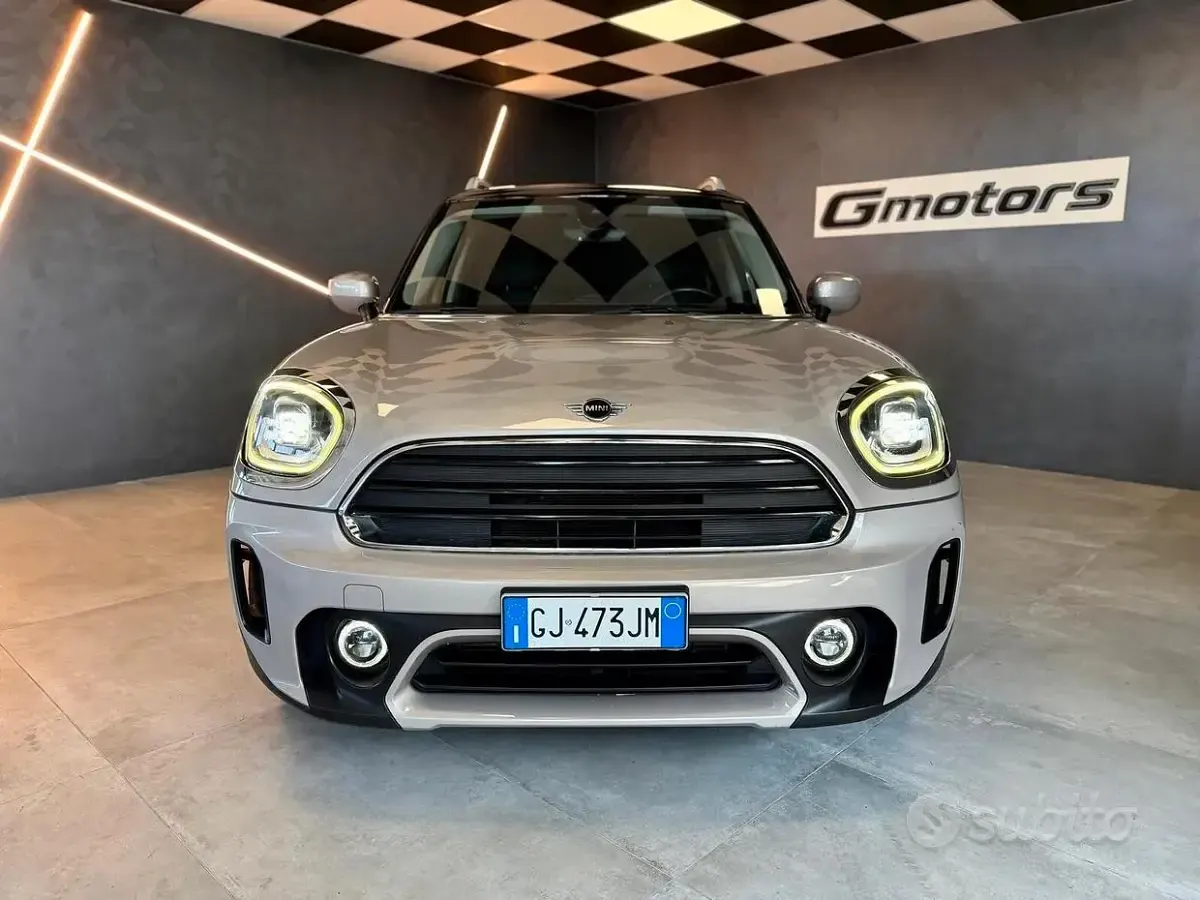 Usata Mini Cooper D Countryman Business 150 CV (110 kW) 2022 Grigio SUV