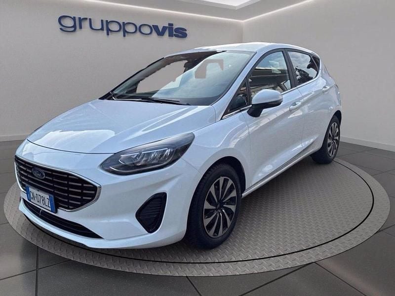 Usata Ford Fiesta Titanium 125 CV (91 kW) 2023 Frozen white Berlina