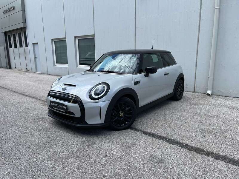 Argento Usata 2022 Mini Cooper SE Due volumi | 18.900 € (Cara) - Immagine 1/4