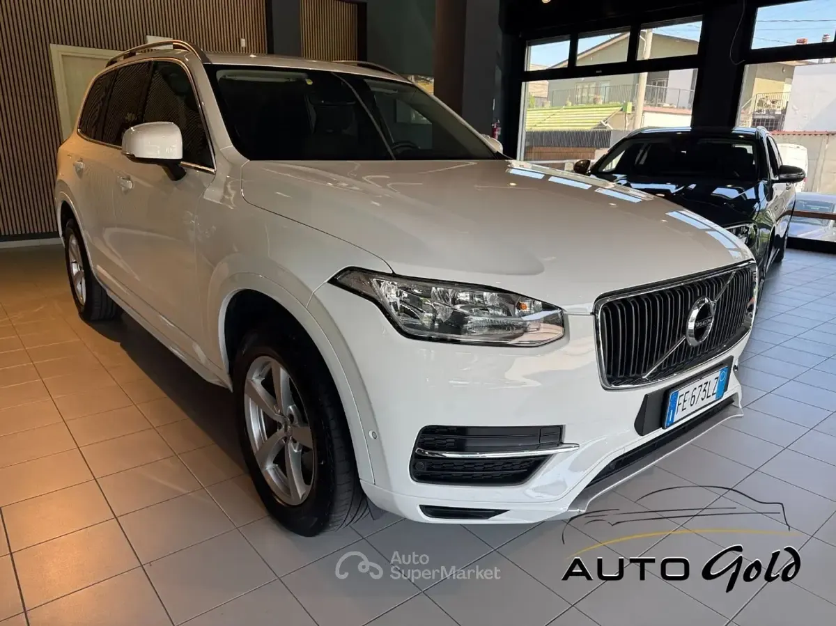 Usata Volvo XC90 Business Edition 235 CV (172 kW) 2016 Bianco SUV