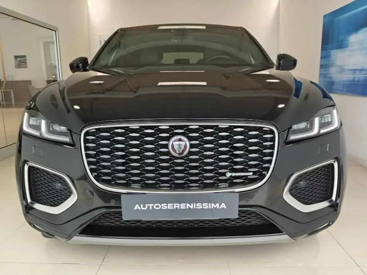 Usata Jaguar F-Pace R 204 CV (150 kW) 2023 Nero SUV