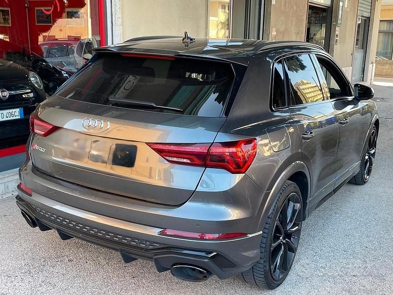 Usata Audi RS Q3 Comfort 400 CV (294 kW) 2020 Grigio SUV