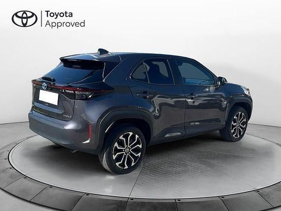 Usata Toyota Yaris Cross Trend 116 CV (85 kW) 2022 Grigio SUV