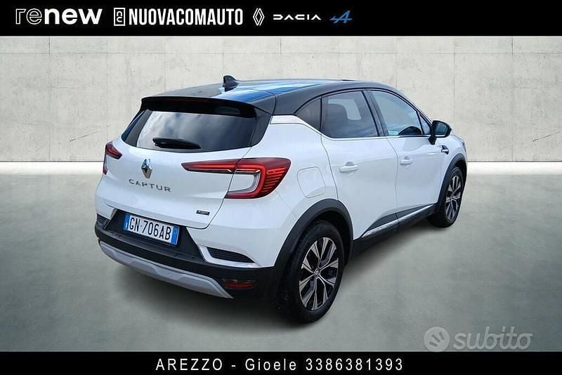 Usata Renault Captur Techno 145 CV (106 kW) 2023 Bianco SUV