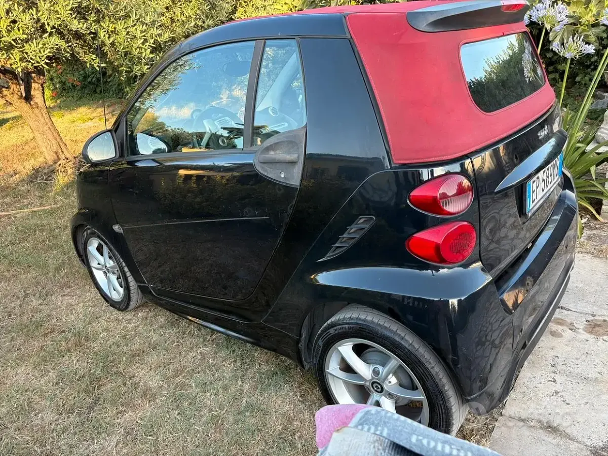 Usata Smart ForTwo Cabrio 71 CV (52 kW) 2013 Nero Cabrio