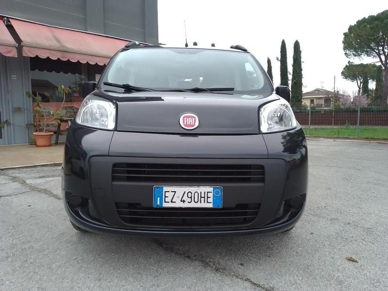 Usata Fiat Qubo Dynamic 77 CV (56 kW) 2015 Grigio Monovolume